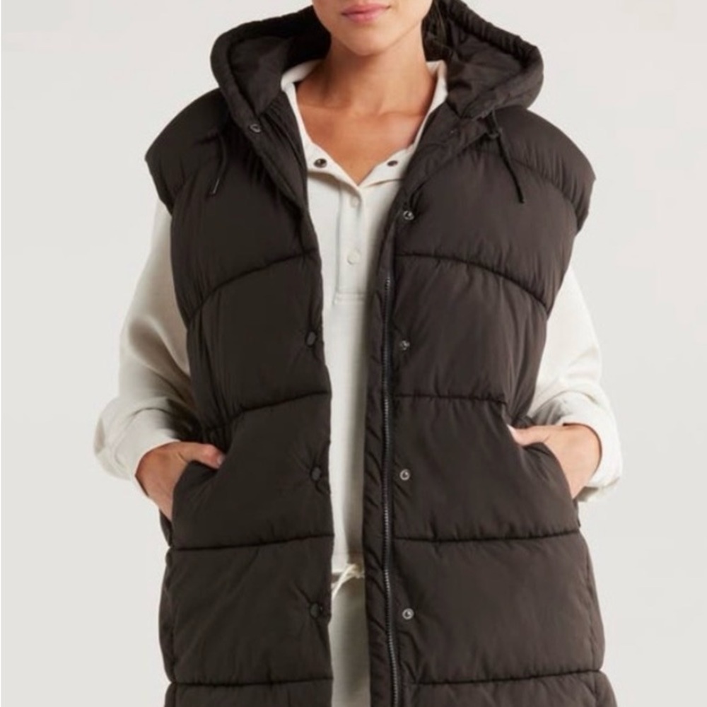 ZELLA xl longline Black Hooded Puffer Vest